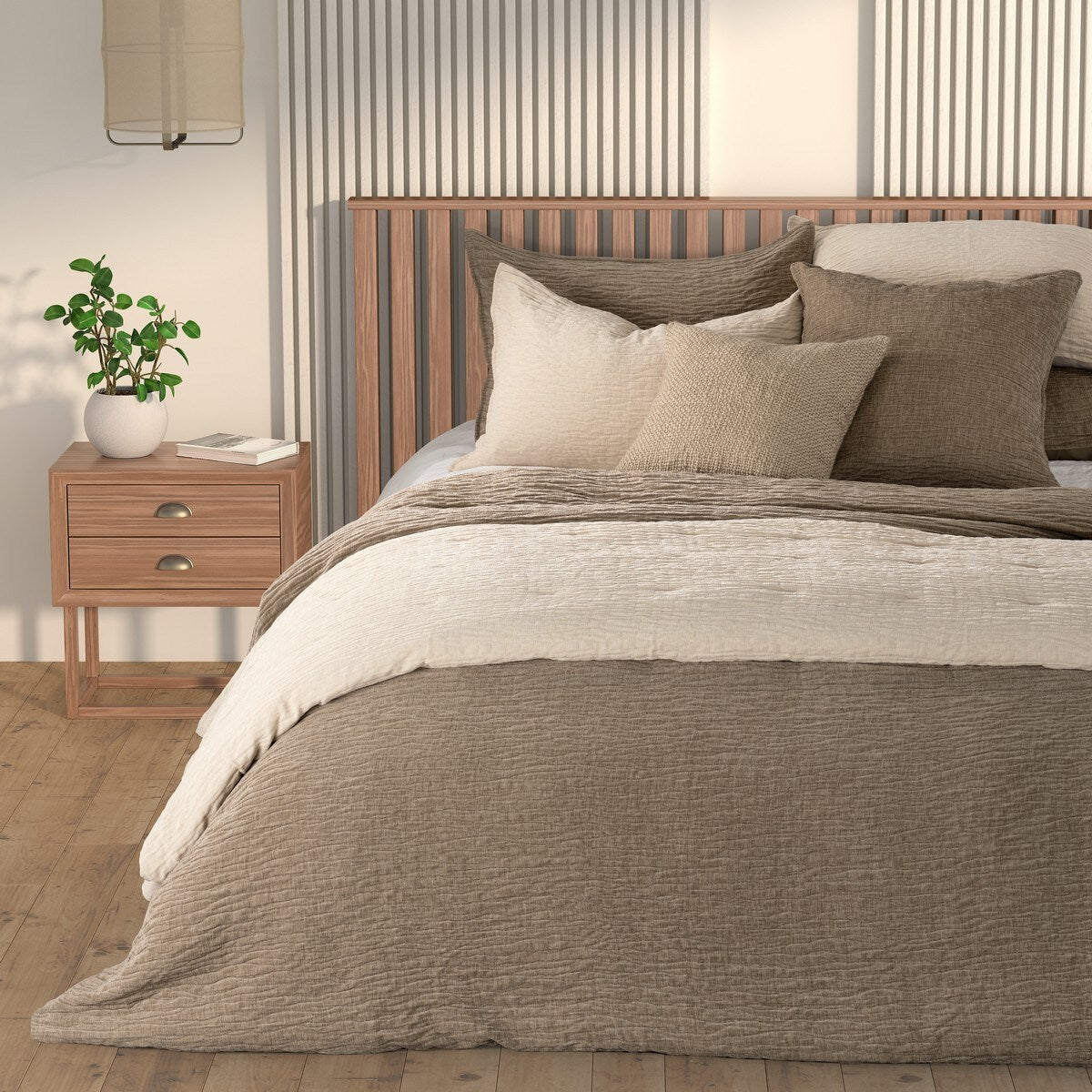 Taupe super king quilt