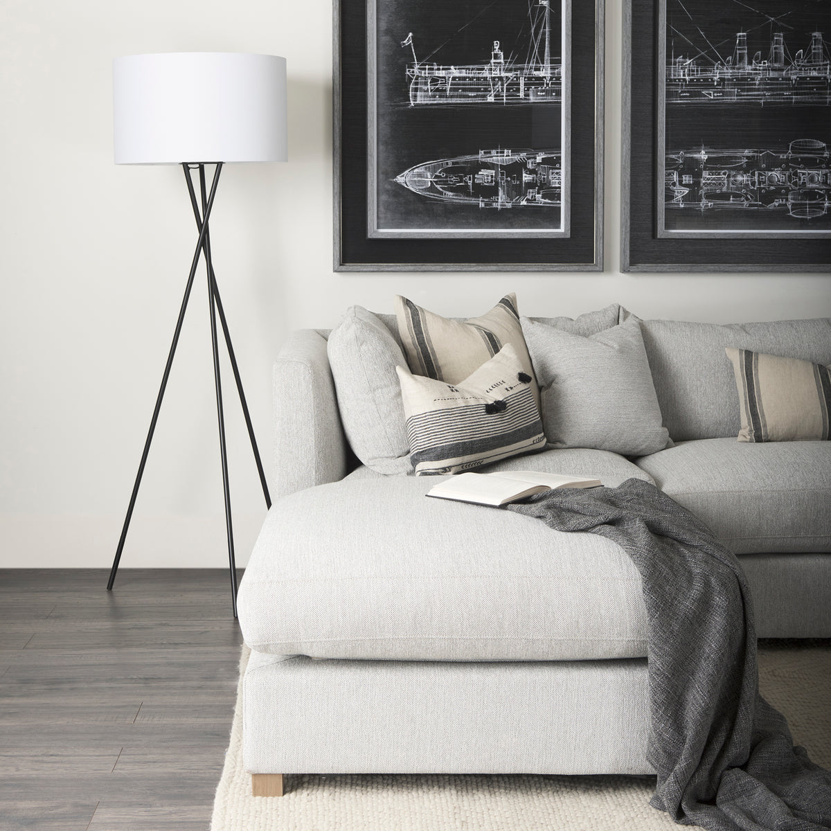 Black Metal W/White Fabric Shade Floor Lamp