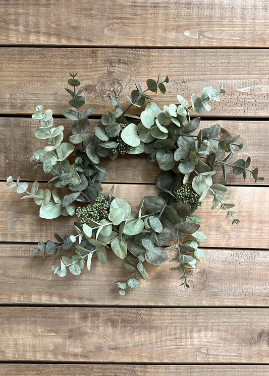 18-inch sage green seeded eucalyptus wreath