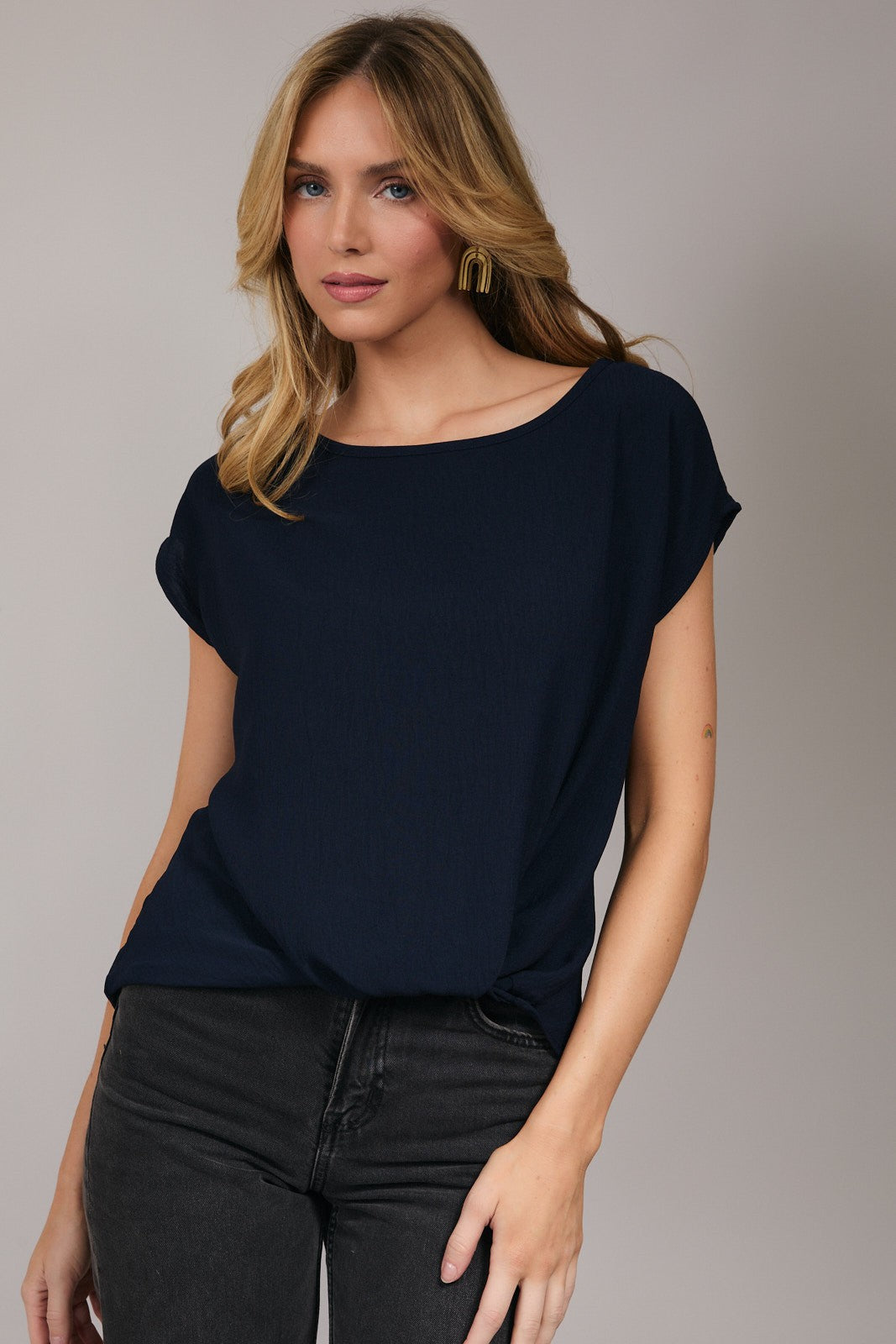 Short Sleeve Top With Twist Hem Detail