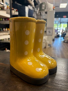 Ceramic boot planter