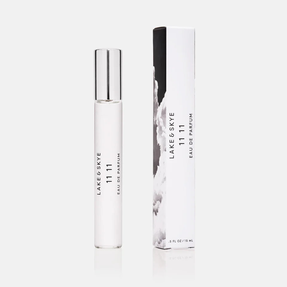 11 11  Lake and Sky Purse Spray