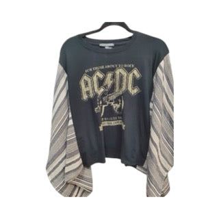 ROCK Banded Pullover Tee