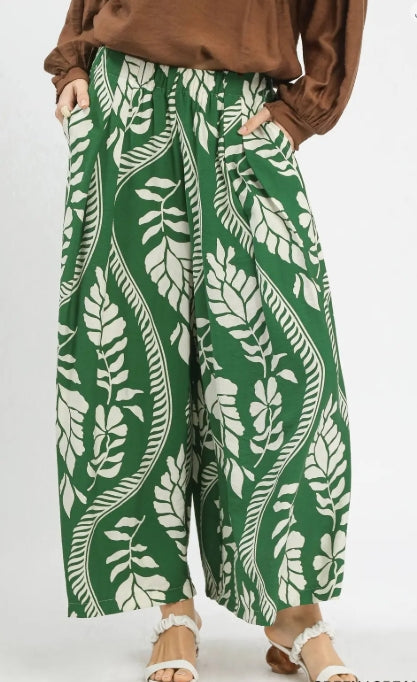 Tropical Leaf Print Wide Leg Pants