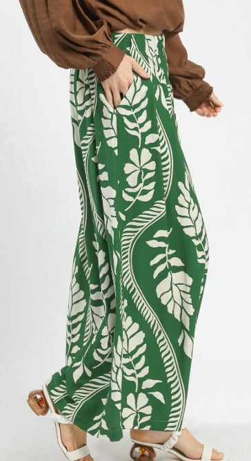Tropical Leaf Print Wide Leg Pants