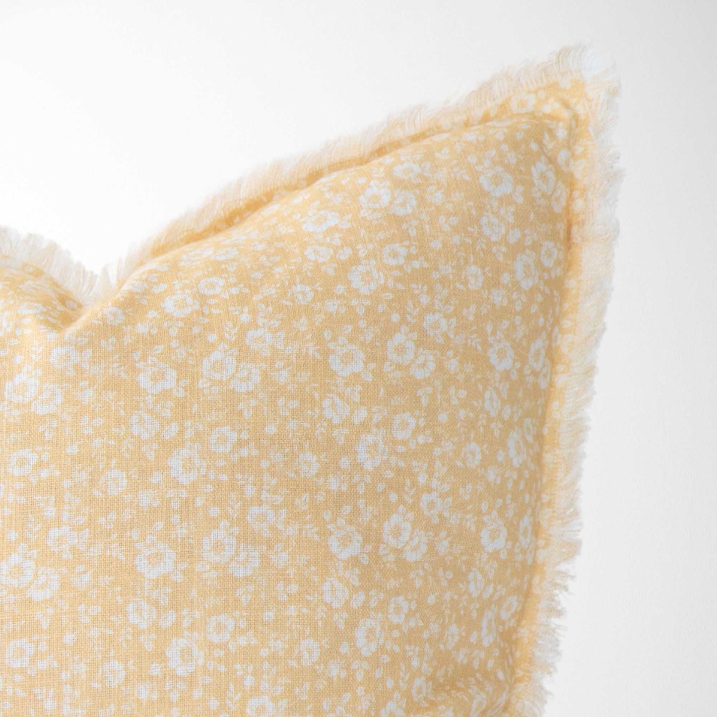 Vintage Floral Pillow Gold