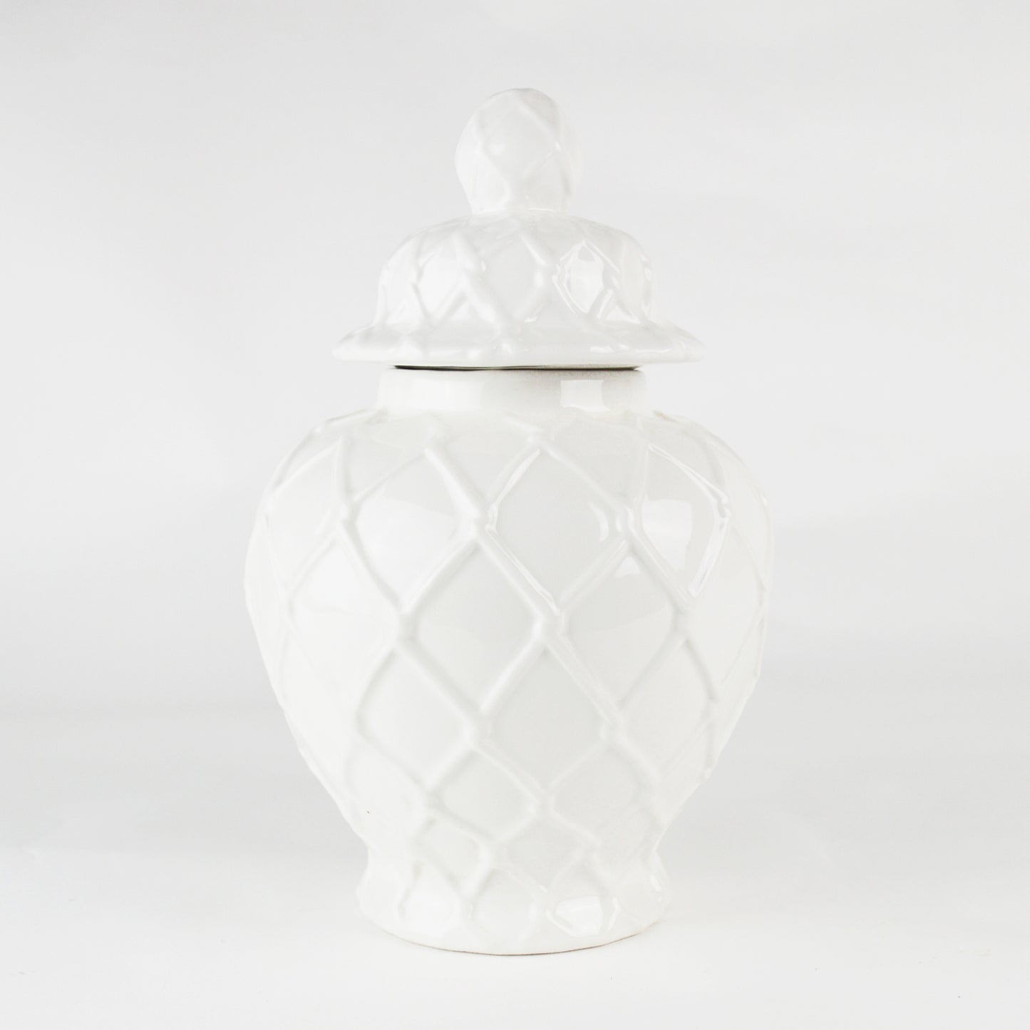 Textured ginger jar - white