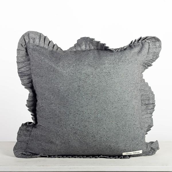 20/20 Ruffled Cushion